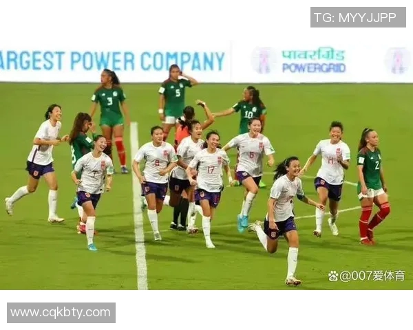 南京排球队在杯赛中的默契配合与战术执行分析 南京排球队在杯赛中的默契配合与战术执行分析