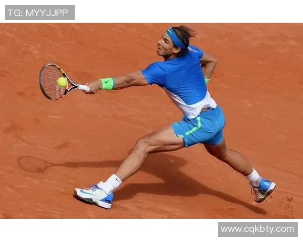 网球战术解析：深入探讨上海网球队的快攻策略与训练方法