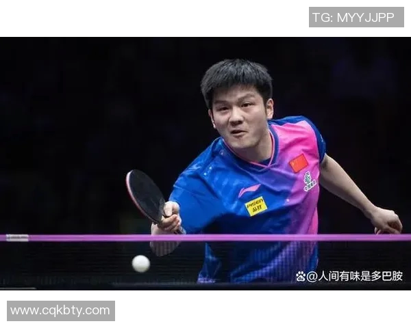 重庆足球队在冠军赛中的耐力展现与战术分析